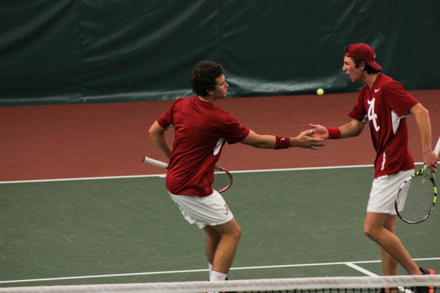 Despite winning the doubles point Alabama falls to No. 5 Oklahoma at home