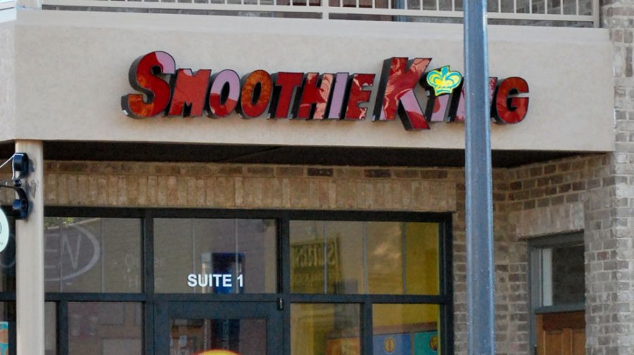 Smoothie King opens on The Strip