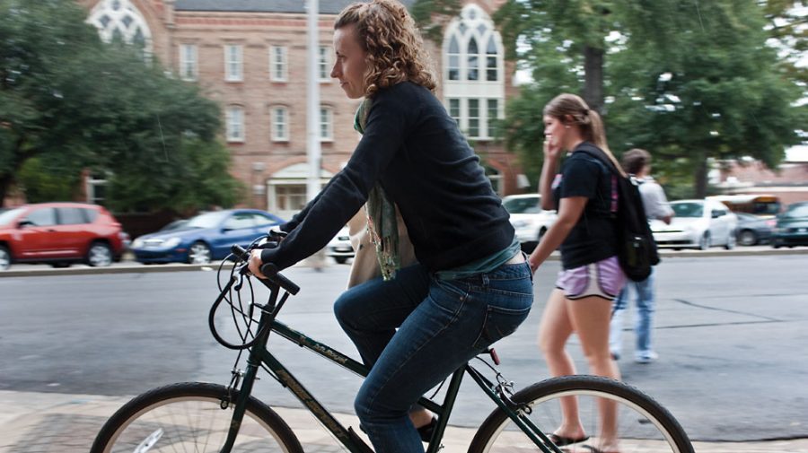 UA+encourages+safe+biking+habits