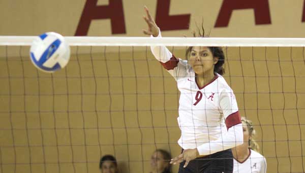 Volleyball team looking for consistency in tournament