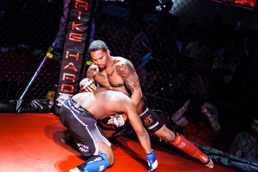 Former+Alabama+football+player+Eryk+Anders+wins+pro+MMA+debut