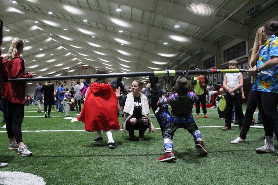 Student-athlete+Halloween+party+welcomes+Tuscaloosa+community