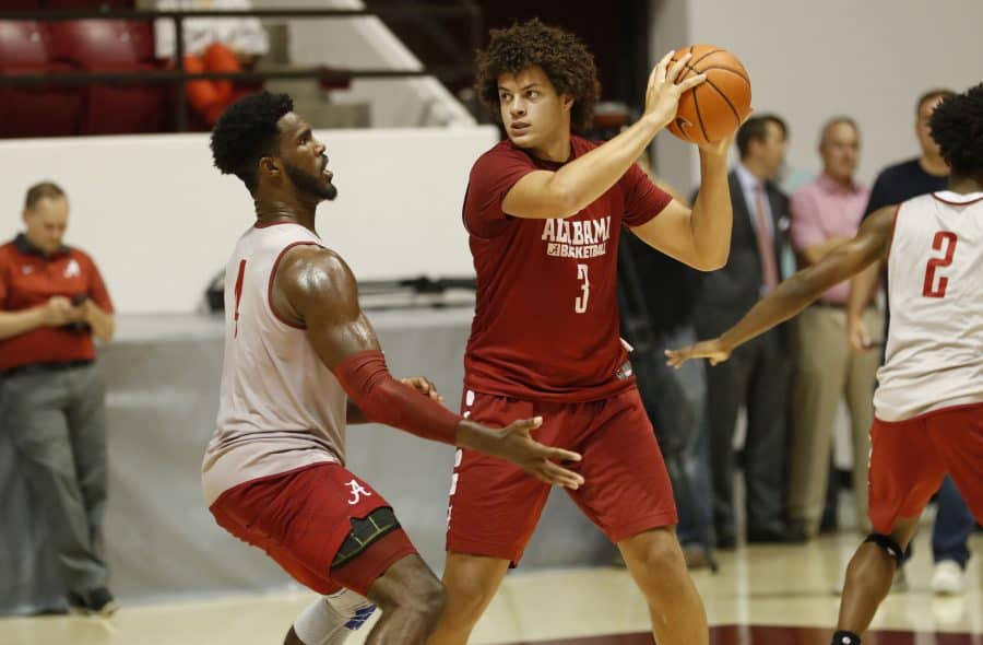 Alabama takes on Canada in basketball