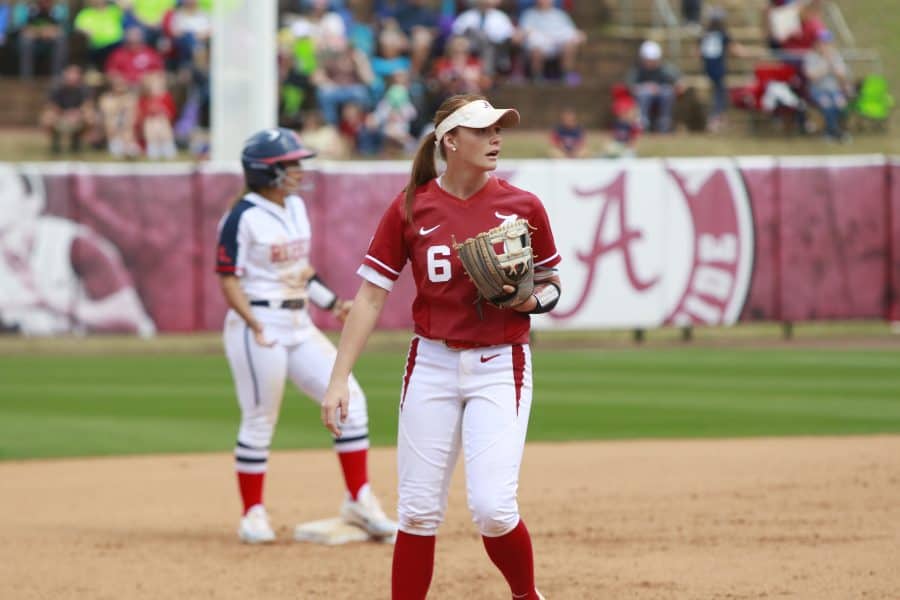 Alabama softball wins series against Ole Miss with walk-off victory on Sunday