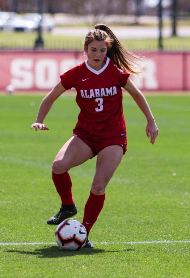 Women’s soccer looks to continue hot start