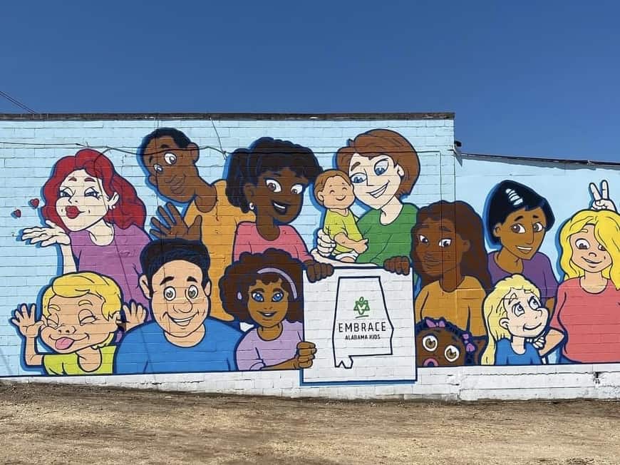 Embrace Alabama Kids unveils mural in Montgomery  